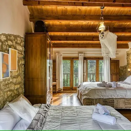 Villa Alojamiento Con Encanto En Cataluna