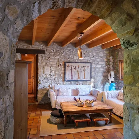 Villa Alojamiento Con Encanto En Cataluna *